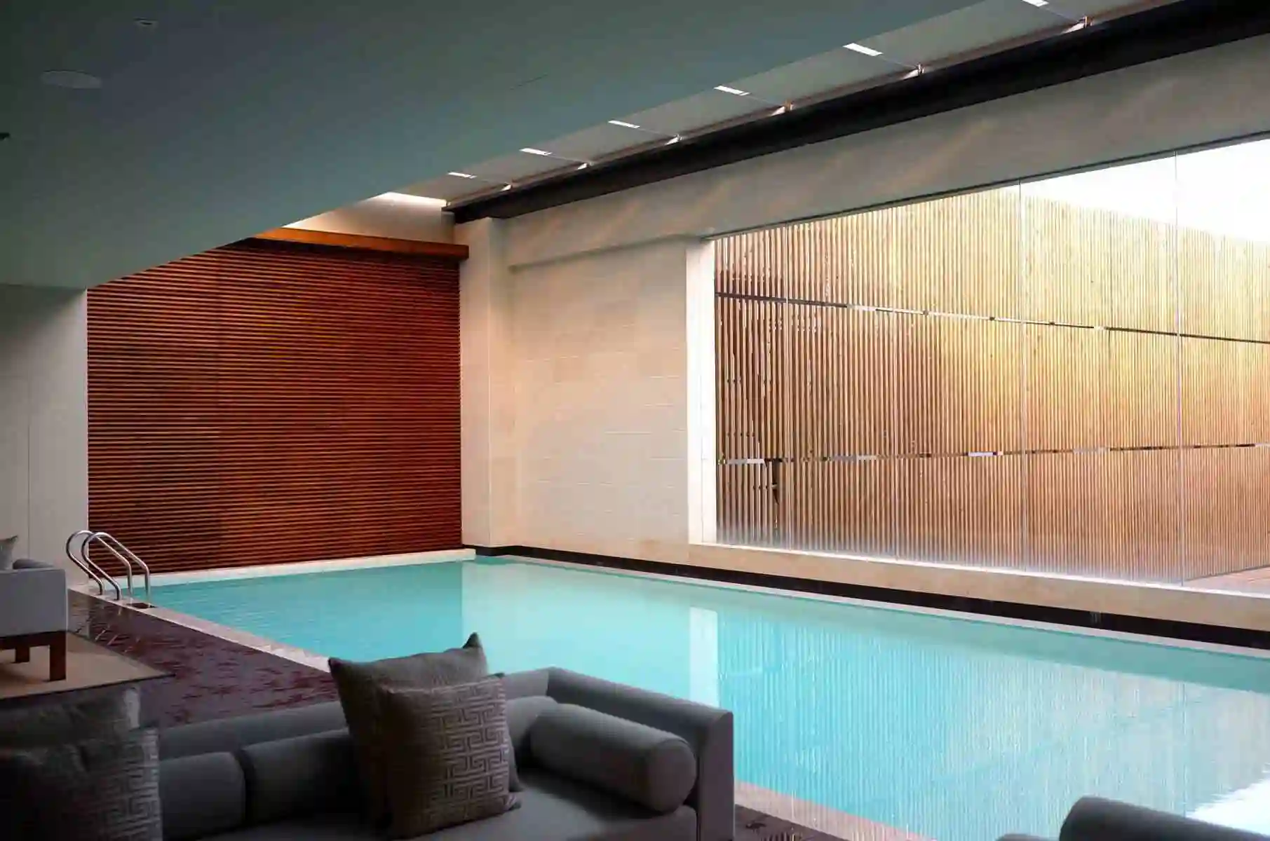 THE MEATPACKING SUITES