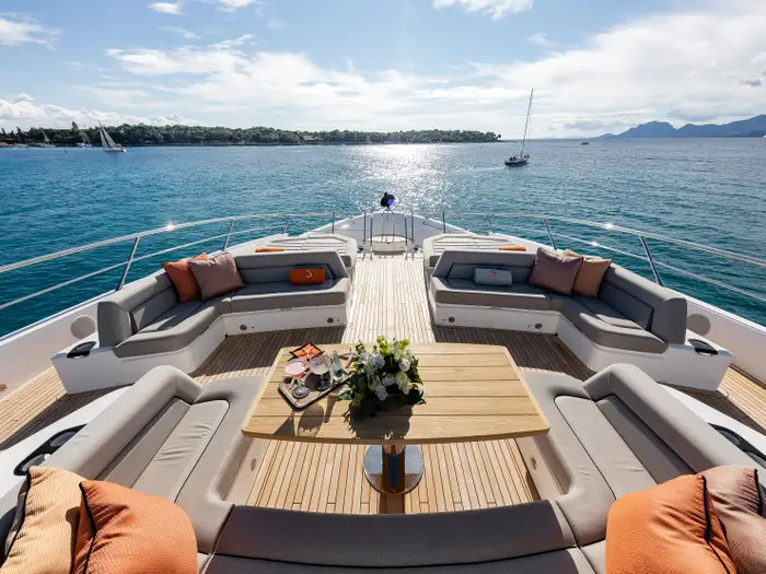 Blue Moon Cruising